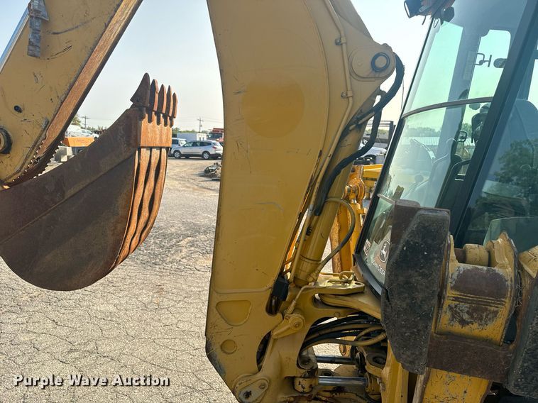 image for item EE7600 2005 John Deere 310G backhoe