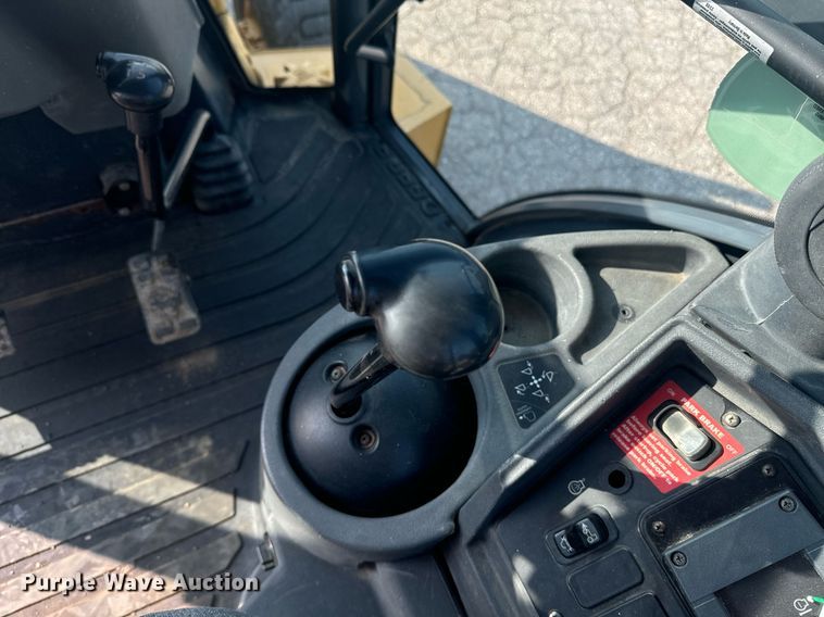 image for item EE7600 2005 John Deere 310G backhoe