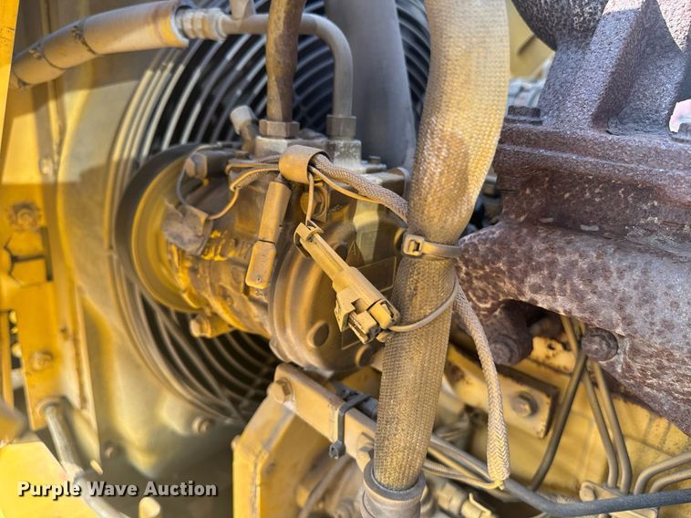 image for item EE7600 2005 John Deere 310G backhoe