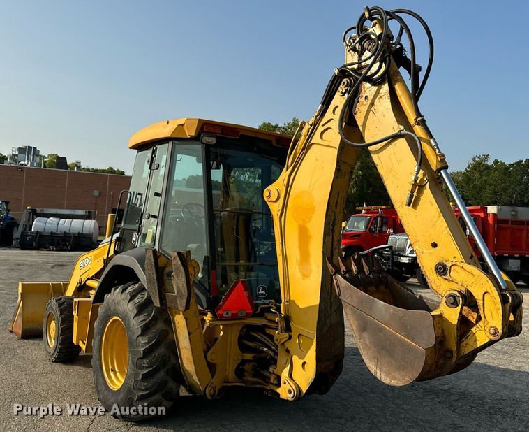 image for item EE7601 2005 John Deere 310G backhoe