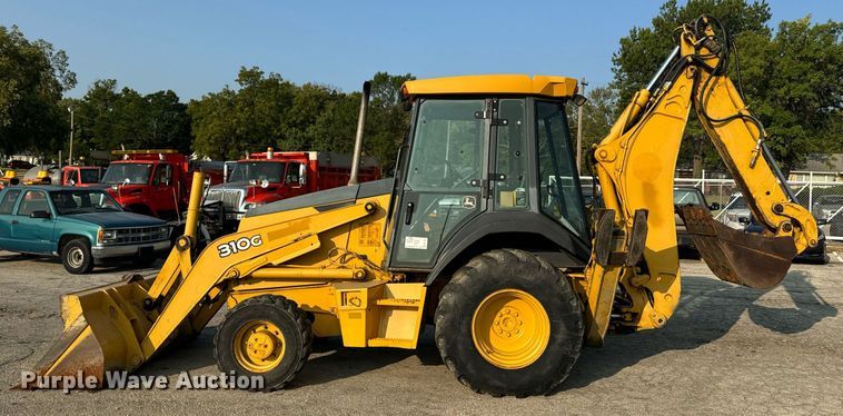 image for item EE7601 2005 John Deere 310G backhoe