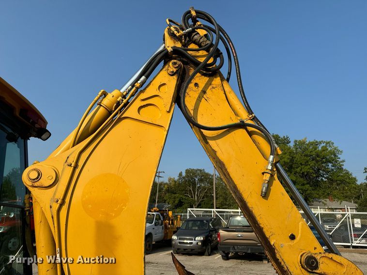 image for item EE7601 2005 John Deere 310G backhoe