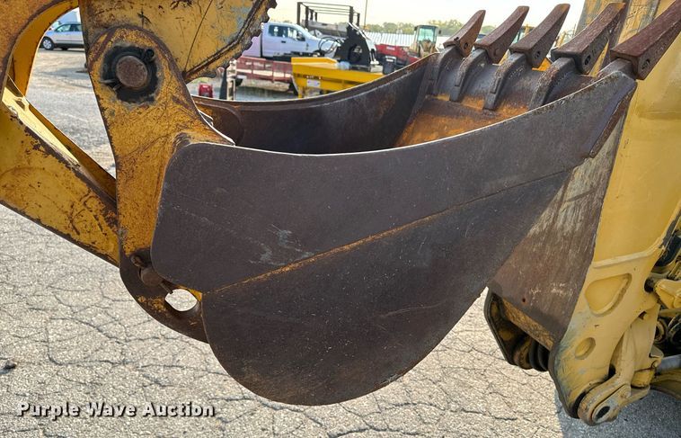 image for item EE7601 2005 John Deere 310G backhoe