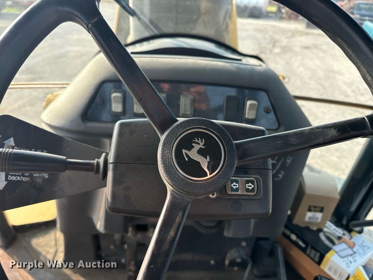 image for item EE7601 2005 John Deere 310G backhoe