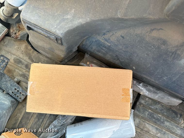 image for item EE7601 2005 John Deere 310G backhoe