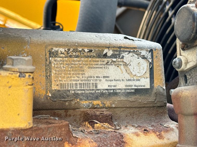 image for item EE7601 2005 John Deere 310G backhoe