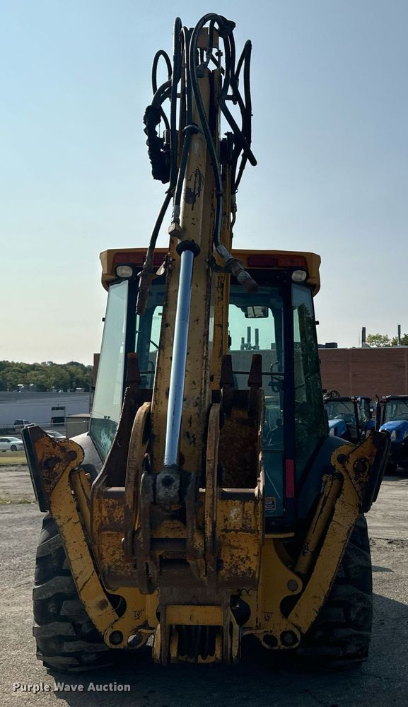 image for item EE7602 2005 John Deere 310G backhoe