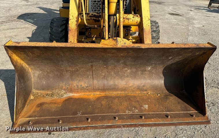 image for item EE7602 2005 John Deere 310G backhoe