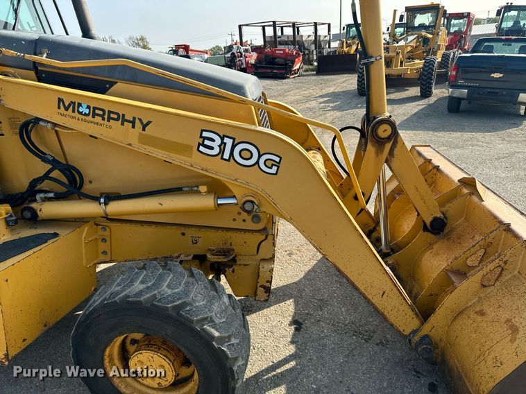 image for item EE7602 2005 John Deere 310G backhoe