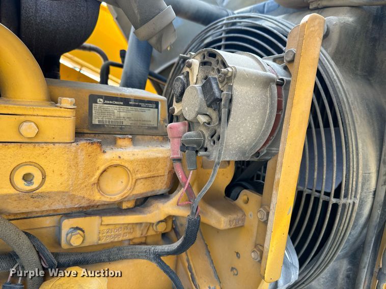 image for item EE7602 2005 John Deere 310G backhoe