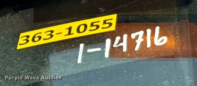 image for item EE7602 2005 John Deere 310G backhoe