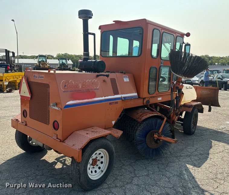 image for item EE7603 2012 Broce RTC 350 broom