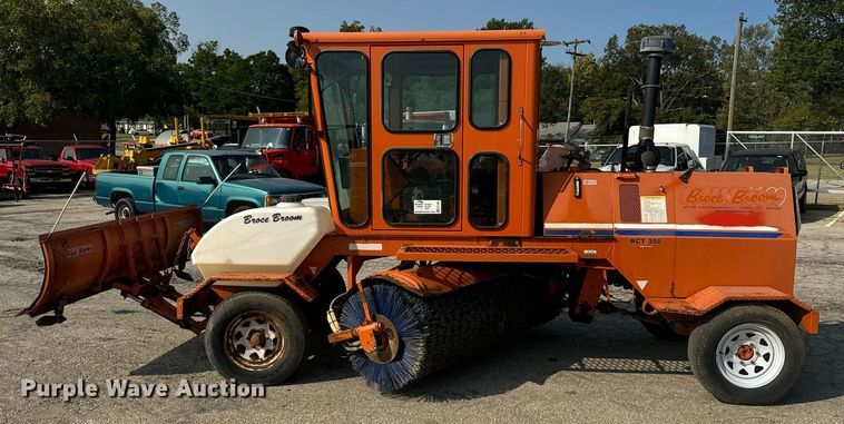 image for item EE7603 2012 Broce RTC 350 broom