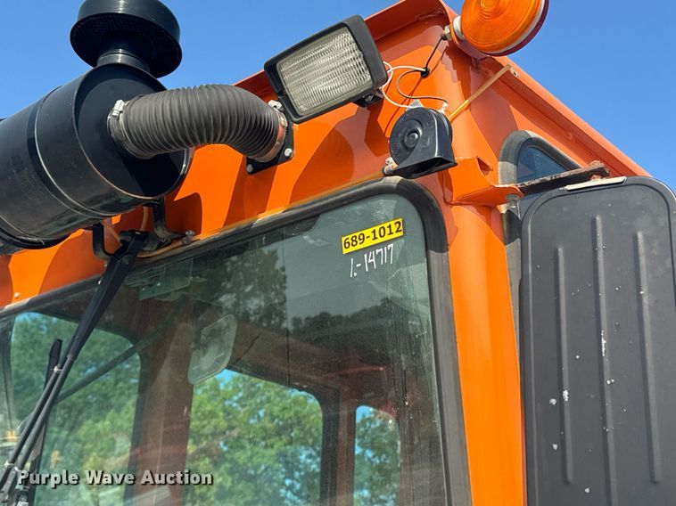 image for item EE7603 2012 Broce RTC 350 broom