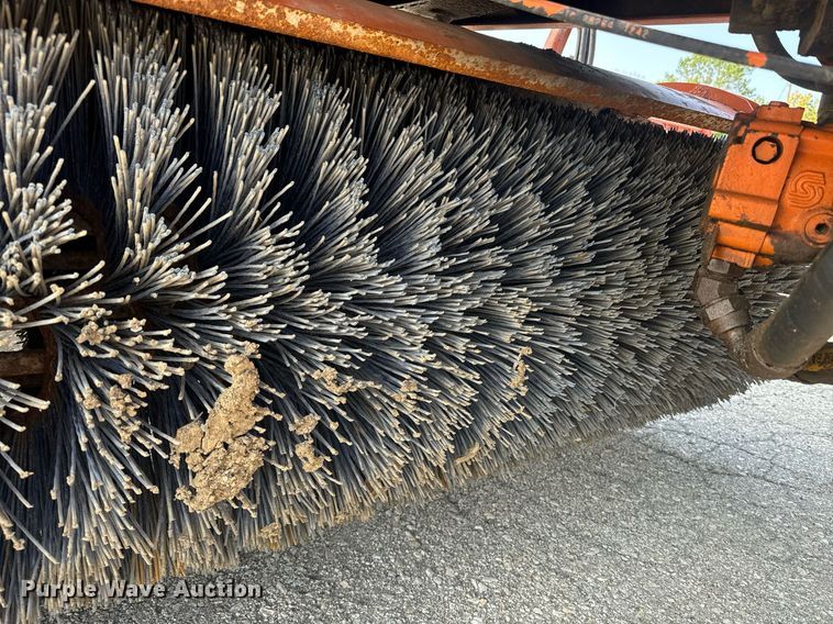 image for item EE7603 2012 Broce RTC 350 broom