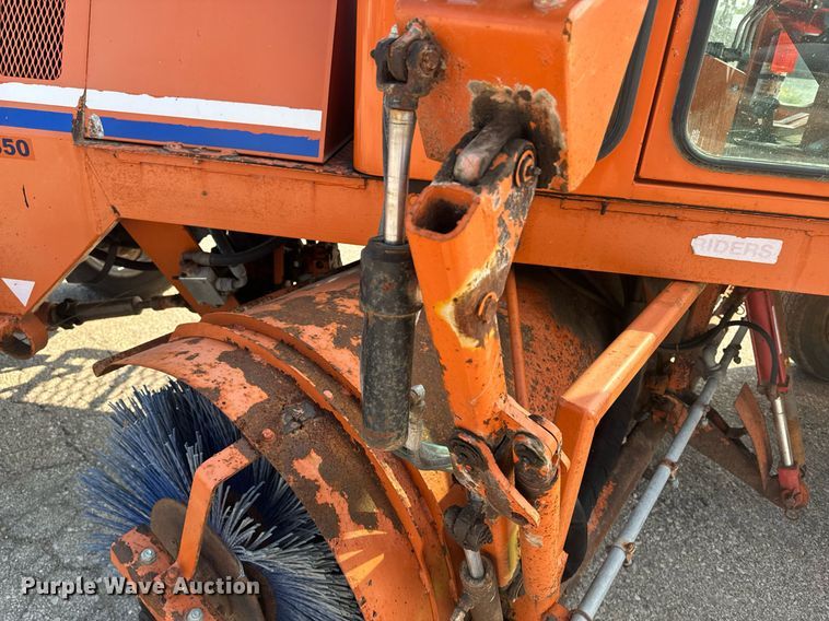 image for item EE7603 2012 Broce RTC 350 broom