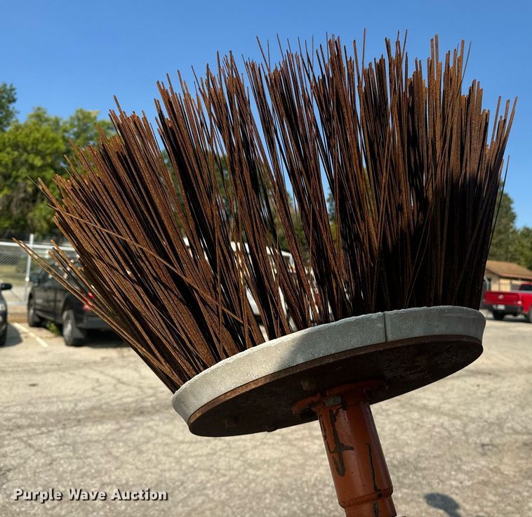 image for item EE7603 2012 Broce RTC 350 broom