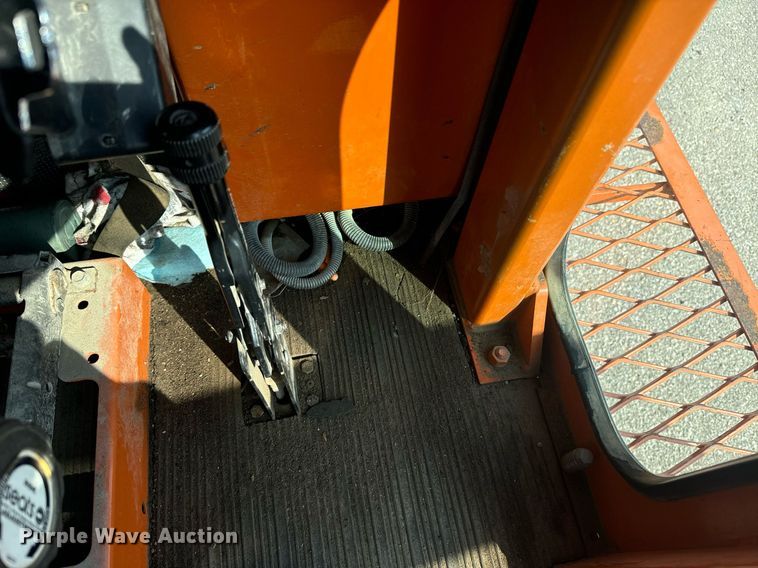 image for item EE7603 2012 Broce RTC 350 broom