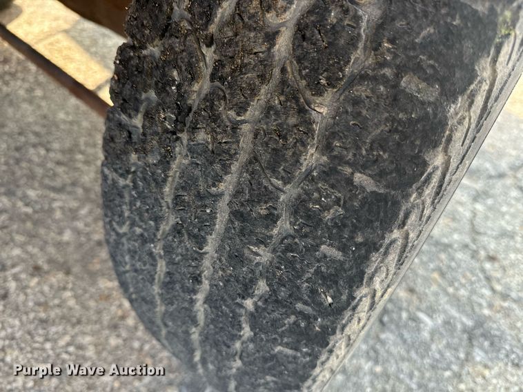 image for item EE7603 2012 Broce RTC 350 broom