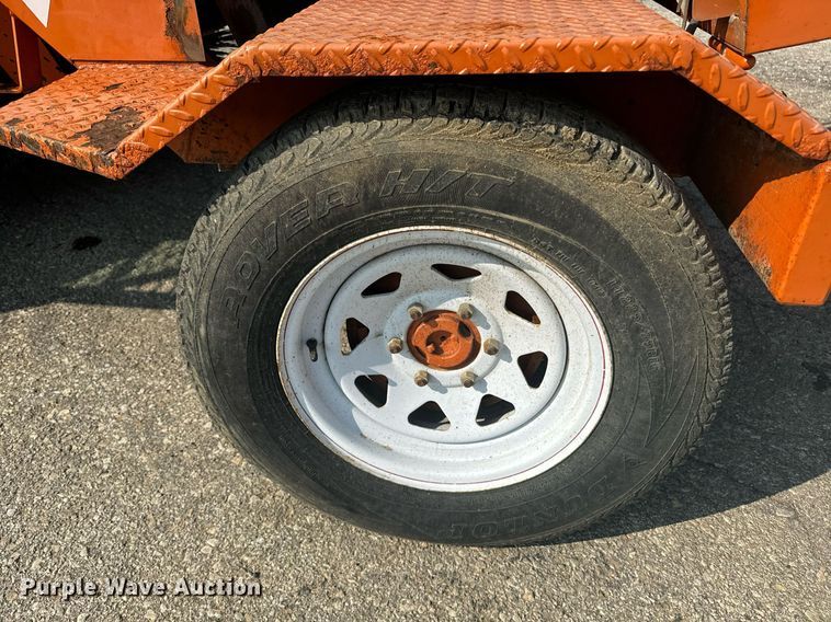 image for item EE7603 2012 Broce RTC 350 broom