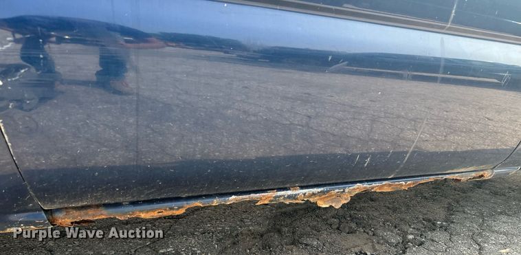 image for item EE7605 2002 Chevrolet Silverado 1500 pickup truck