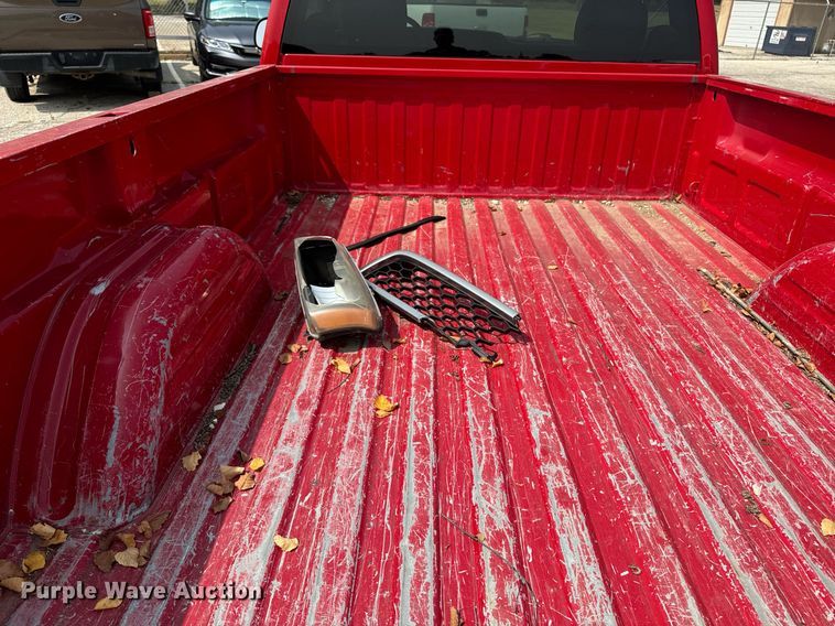 image for item EE7607 2006 Chevrolet Silverado 1500 pickup truck