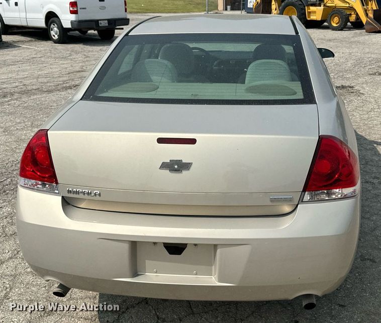 image for item EE7608 2012 Chevrolet Impala LS 