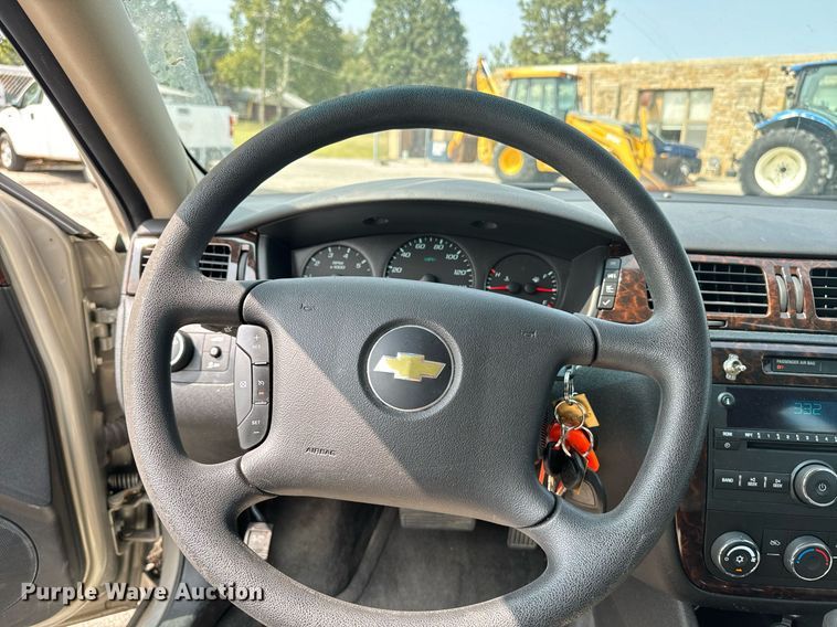 image for item EE7608 2012 Chevrolet Impala LS 