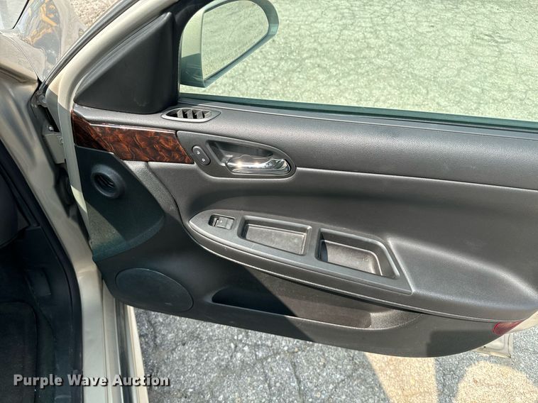 image for item EE7608 2012 Chevrolet Impala LS 