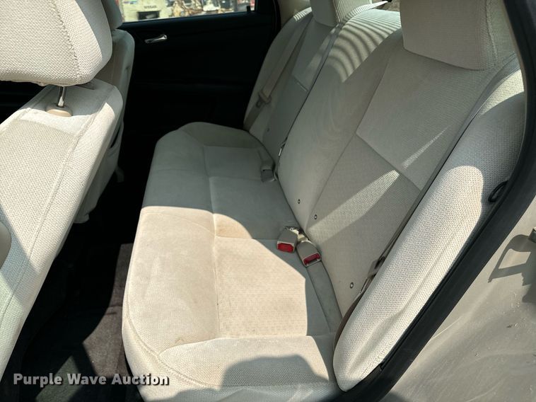 image for item EE7608 2012 Chevrolet Impala LS 