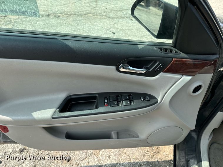 image for item EE7610 2008 Chevrolet Impala LS 