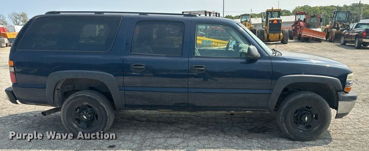 image for item EE7612 2006 Chevrolet Suburban 2500 SUV