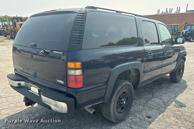 image for item EE7612 2006 Chevrolet Suburban 2500 SUV