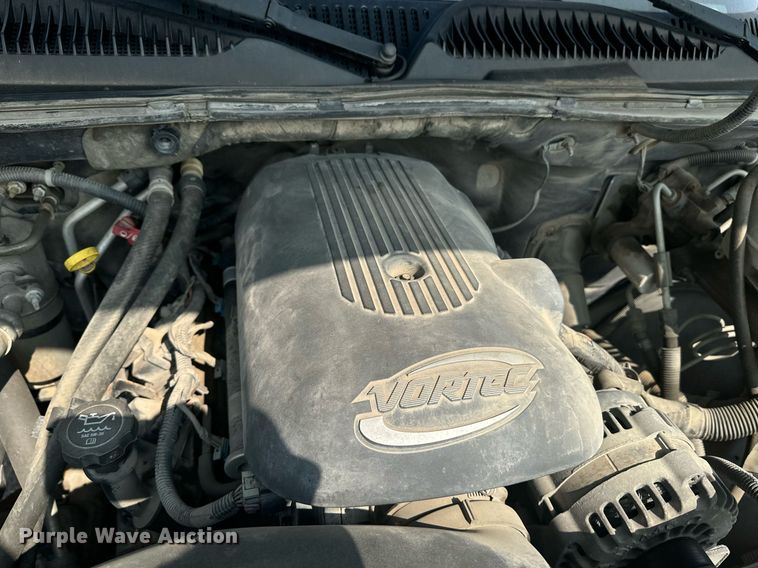 image for item EE7612 2006 Chevrolet Suburban 2500 SUV