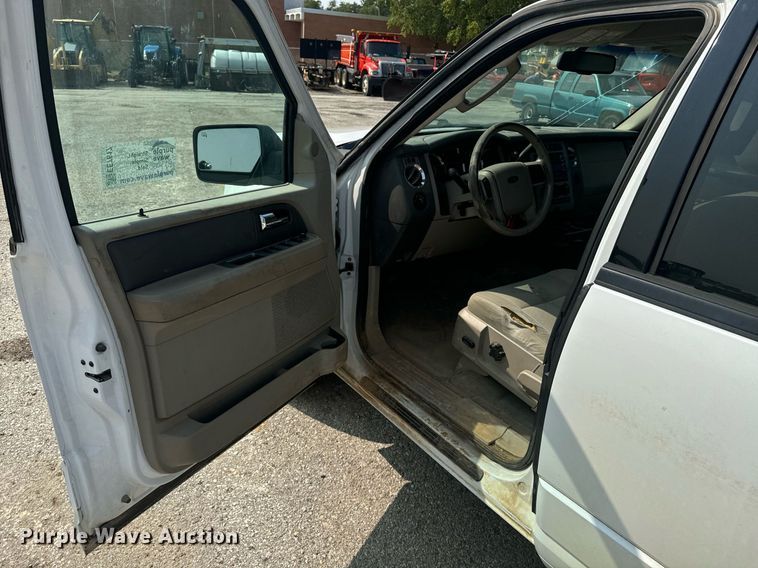 image for item EE7617 2009 Ford Expedition XLT SUV