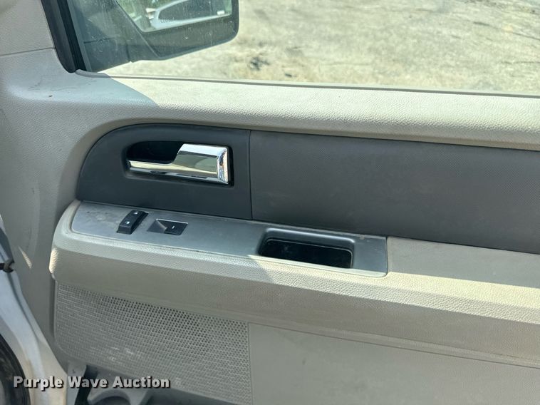 image for item EE7617 2009 Ford Expedition XLT SUV