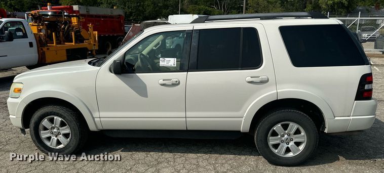 image for item EE7619 2009 Ford  Explorer XLT SUV