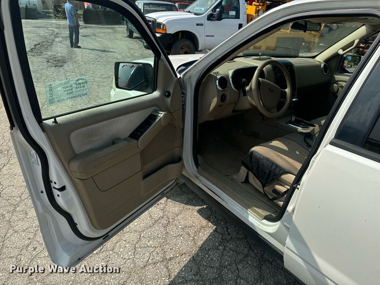image for item EE7619 2009 Ford  Explorer XLT SUV