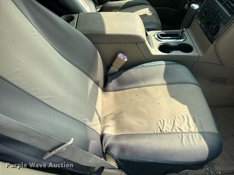 image for item EE7619 2009 Ford  Explorer XLT SUV