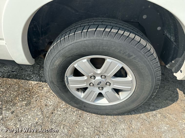 image for item EE7619 2009 Ford  Explorer XLT SUV