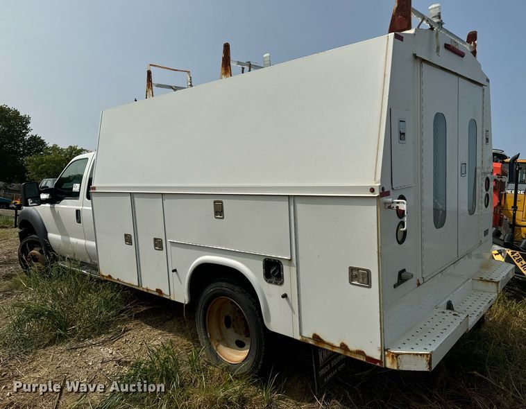 image for item EE7624 2012 Ford F450 Super Duty SuperCab utility / service truck