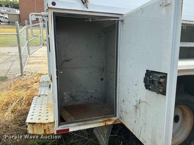 image for item EE7624 2012 Ford F450 Super Duty SuperCab utility / service truck