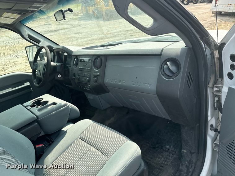 image for item EE7624 2012 Ford F450 Super Duty SuperCab utility / service truck