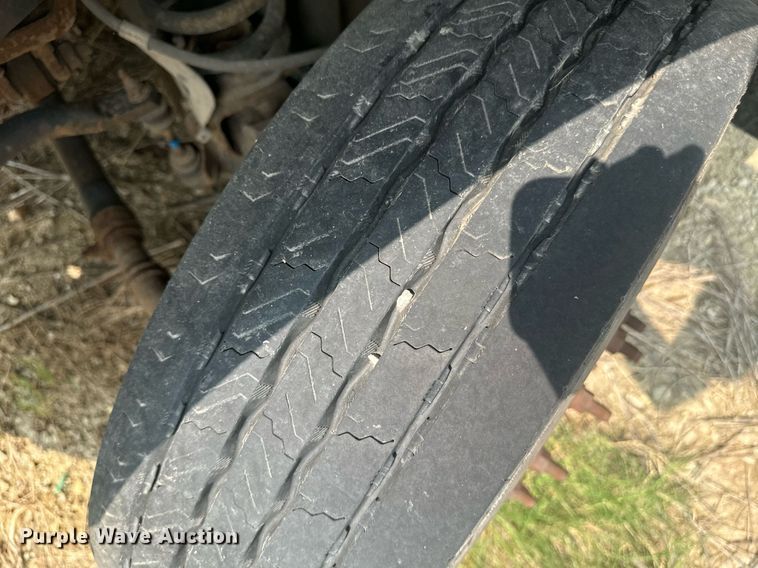 image for item EE7624 2012 Ford F450 Super Duty SuperCab utility / service truck