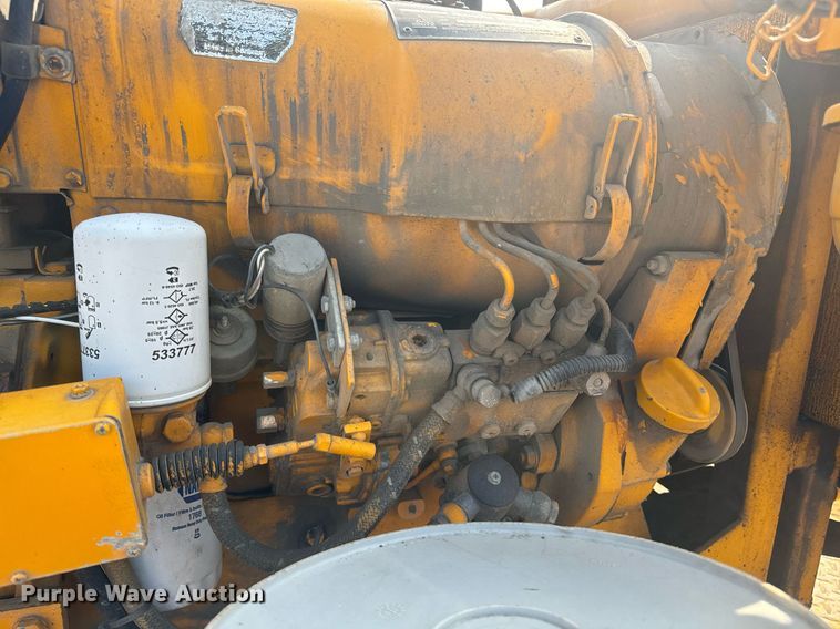 image for item EE7625 1999 Ford F550 drilling rig truck