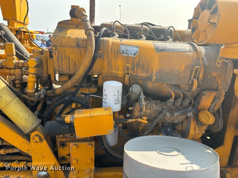 image for item EE7625 1999 Ford F550 drilling rig truck