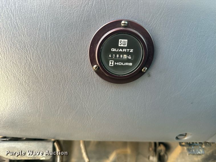 image for item EE7625 1999 Ford F550 drilling rig truck