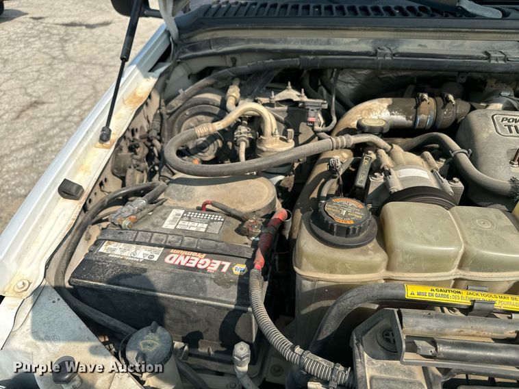 image for item EE7625 1999 Ford F550 drilling rig truck