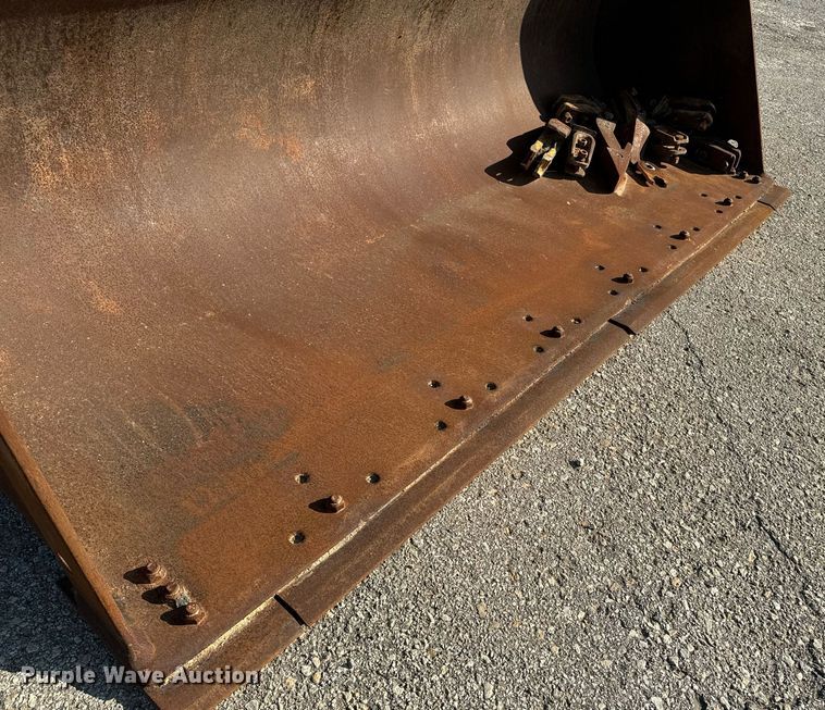 image for item EE7626 2005 John Deere 444J wheel loader