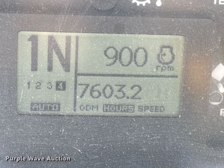 image for item EE7626 2005 John Deere 444J wheel loader